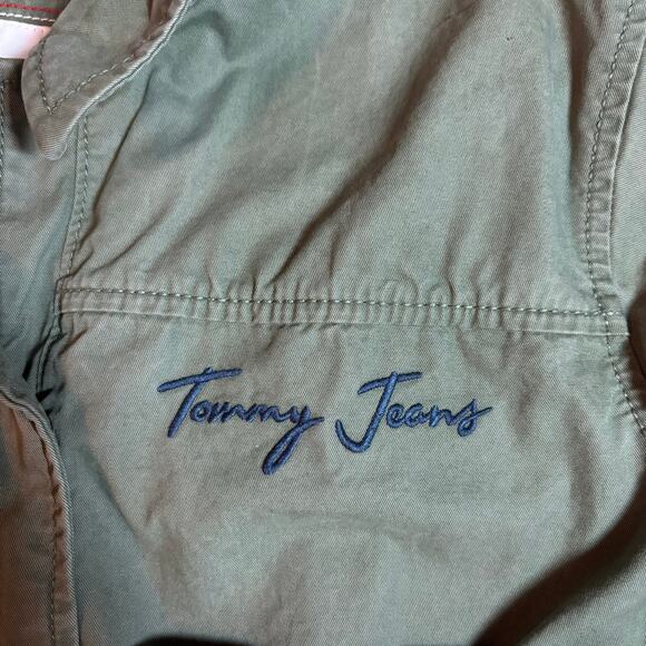 Tommy Hilfiger Women's Sz MCargo Snap Front and Zip Green Front Pockets Gorpcore - Picture 5 of 9
